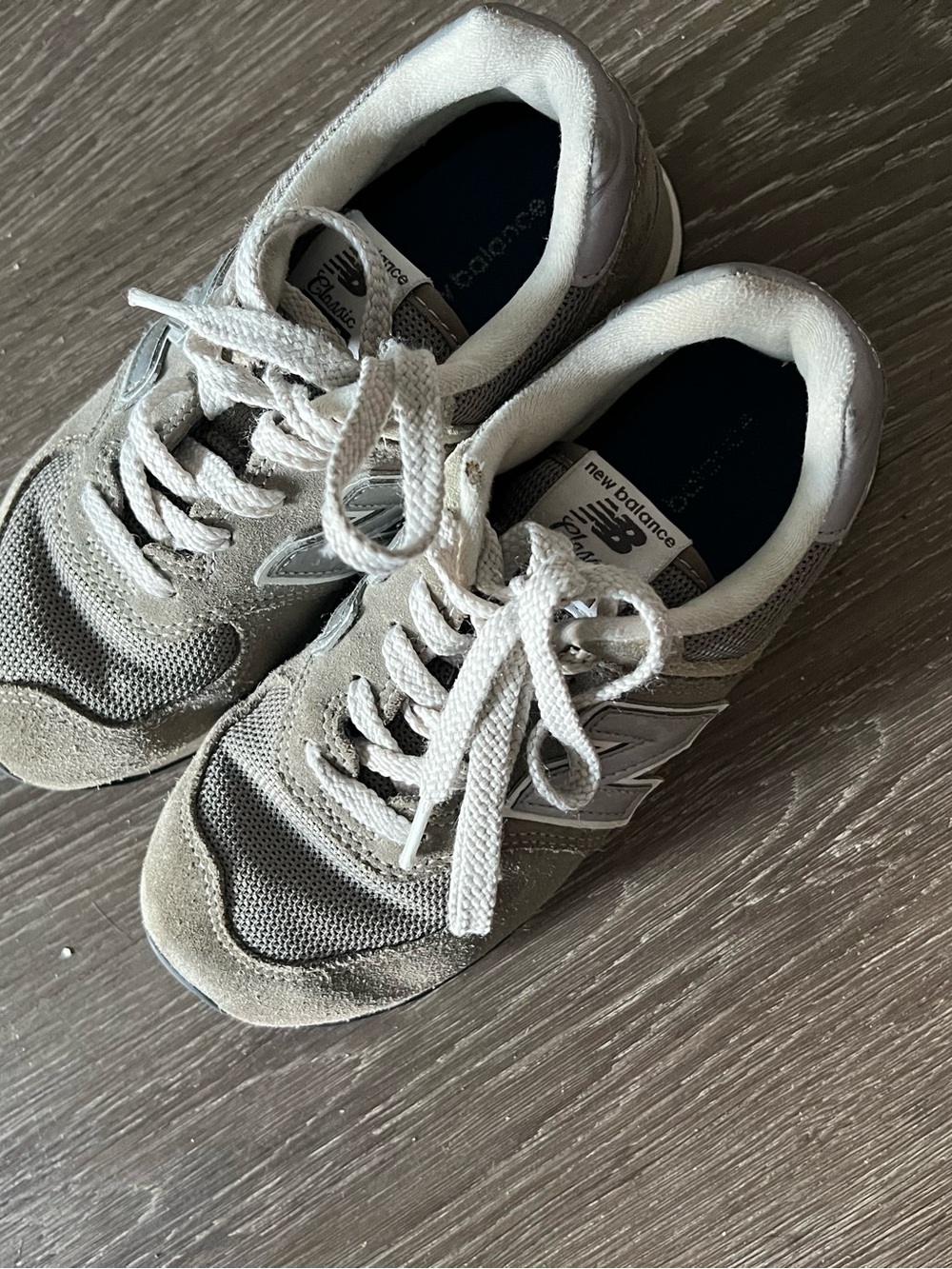 New Balance Women's Light Gray & White Classic Sneakers